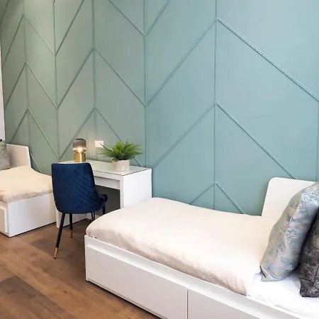 New Chic & Very Budapest